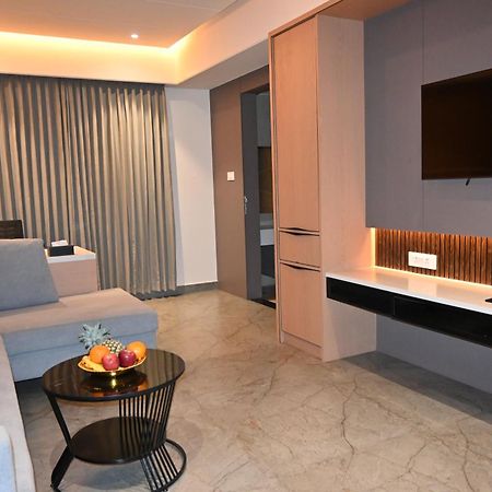 Vantara Suites Vellore Eksteriør bilde