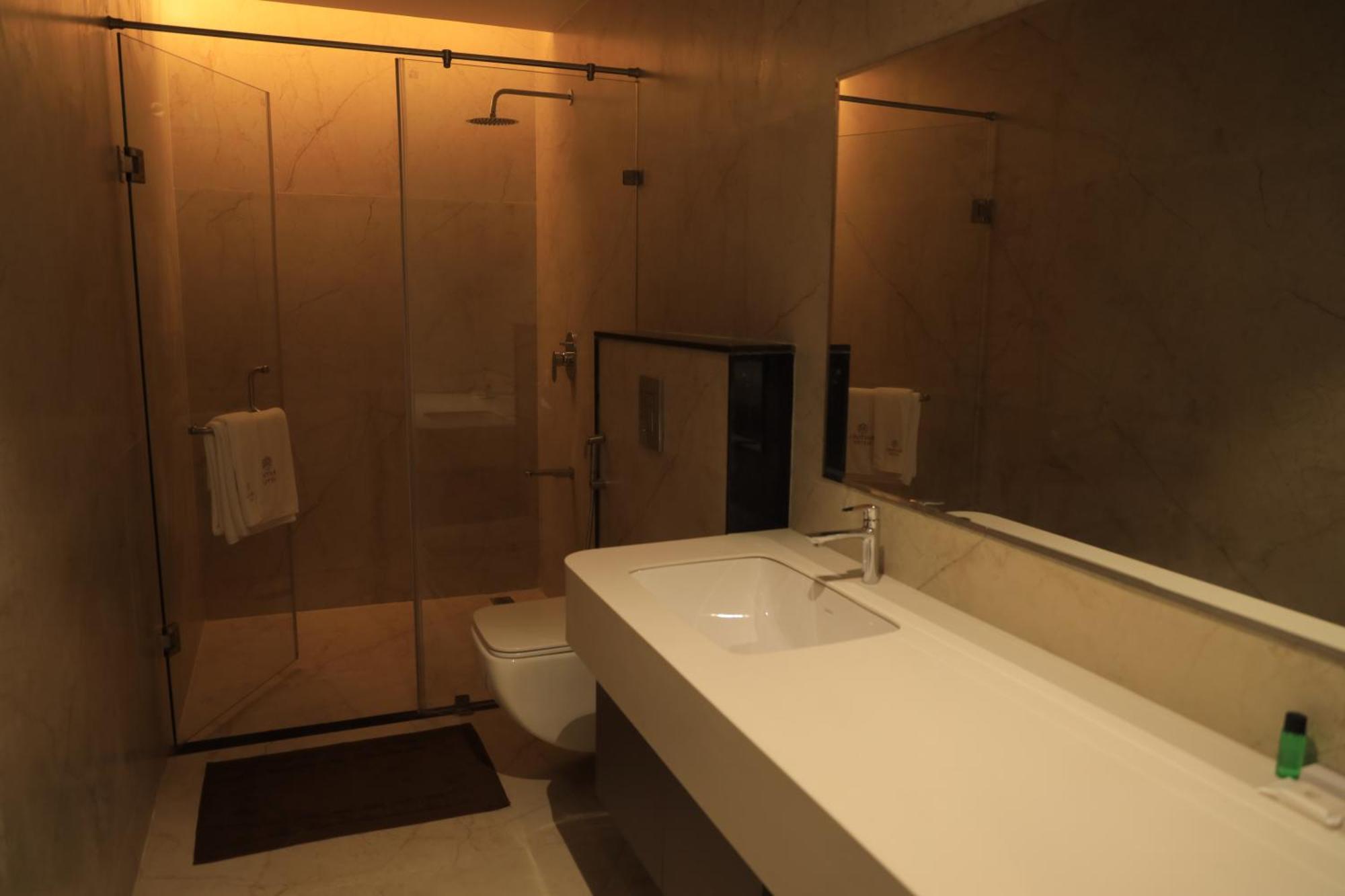 Vantara Suites Vellore Eksteriør bilde